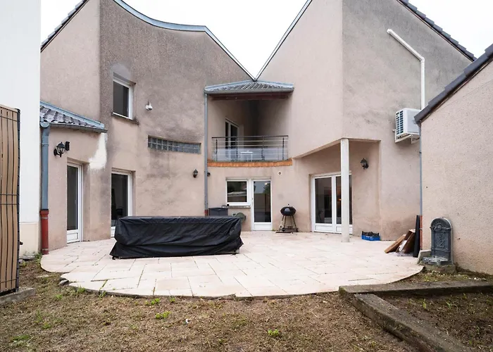 Prázdninový dům Le Chateau Jeannot *